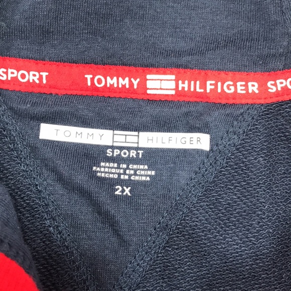 🎁 Tommy Hilfiger Plus Size Star Zip Hoodie - Picture 3 of 5